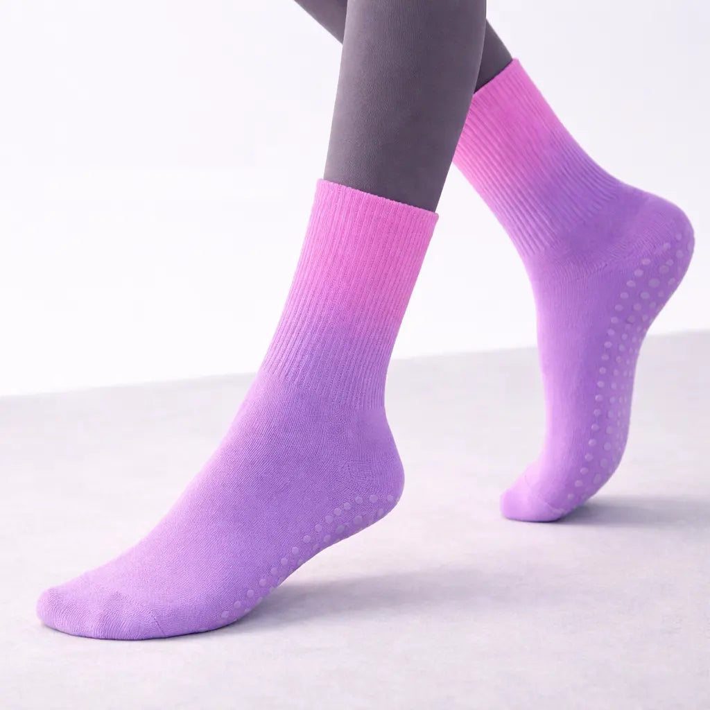 Lavender Mist FlowFade Grip Socks